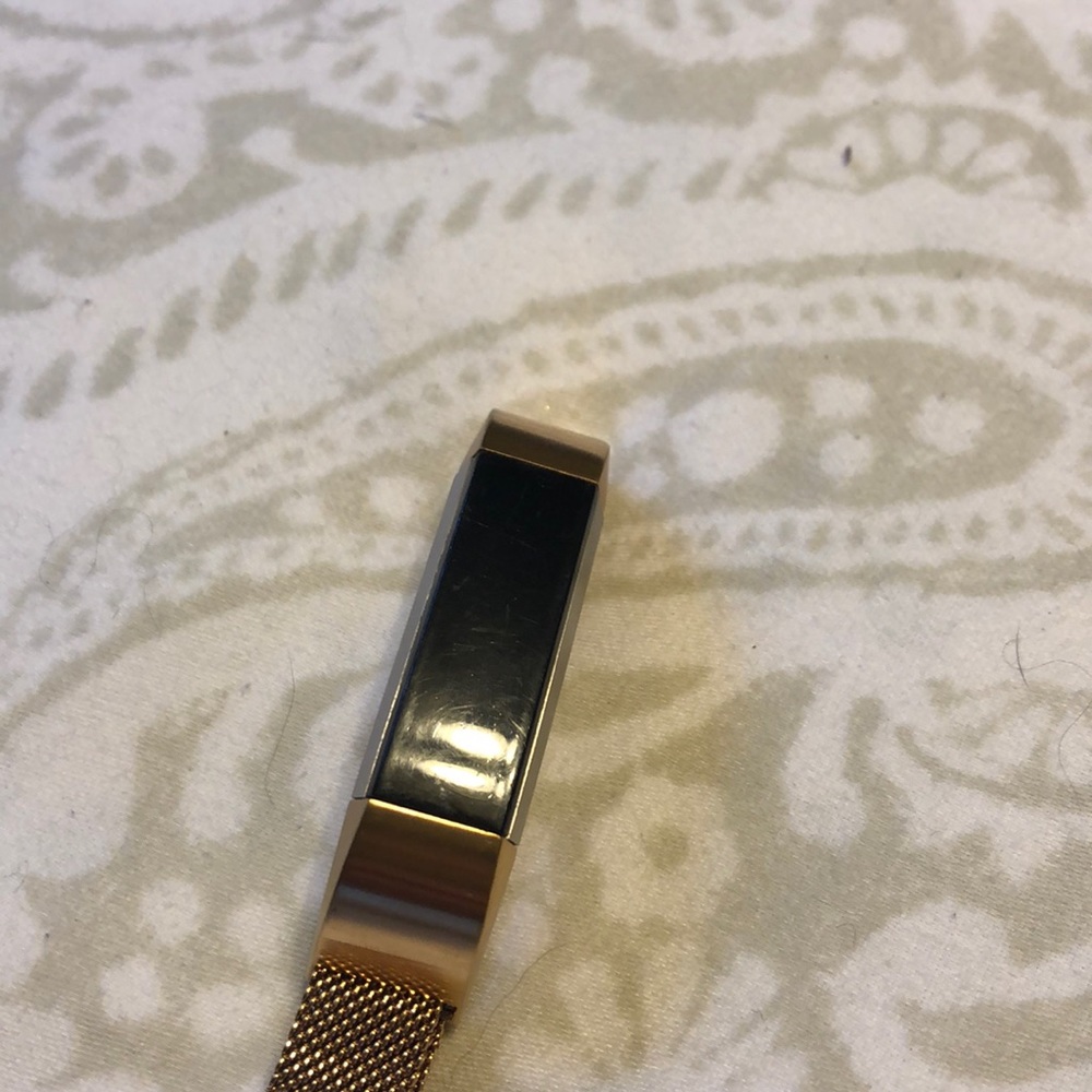 Fitbit Alta - image 4